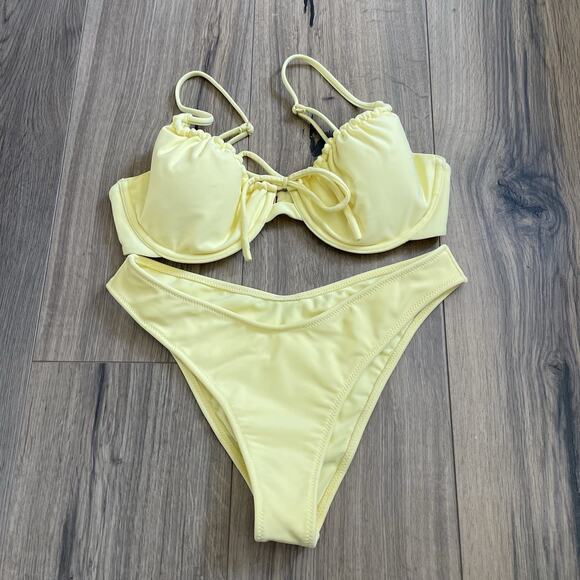 Montce Bikini 2 Piece Set Size Large Butter Yellow Lucy Top Lulu Bottoms EUC - Picture 1 of 8
